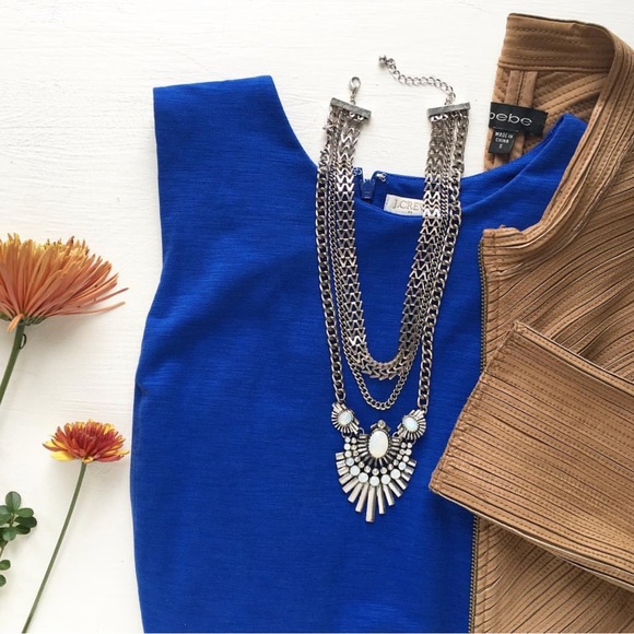 Silver Tone Fashion Necklace - Picture 3 of 4